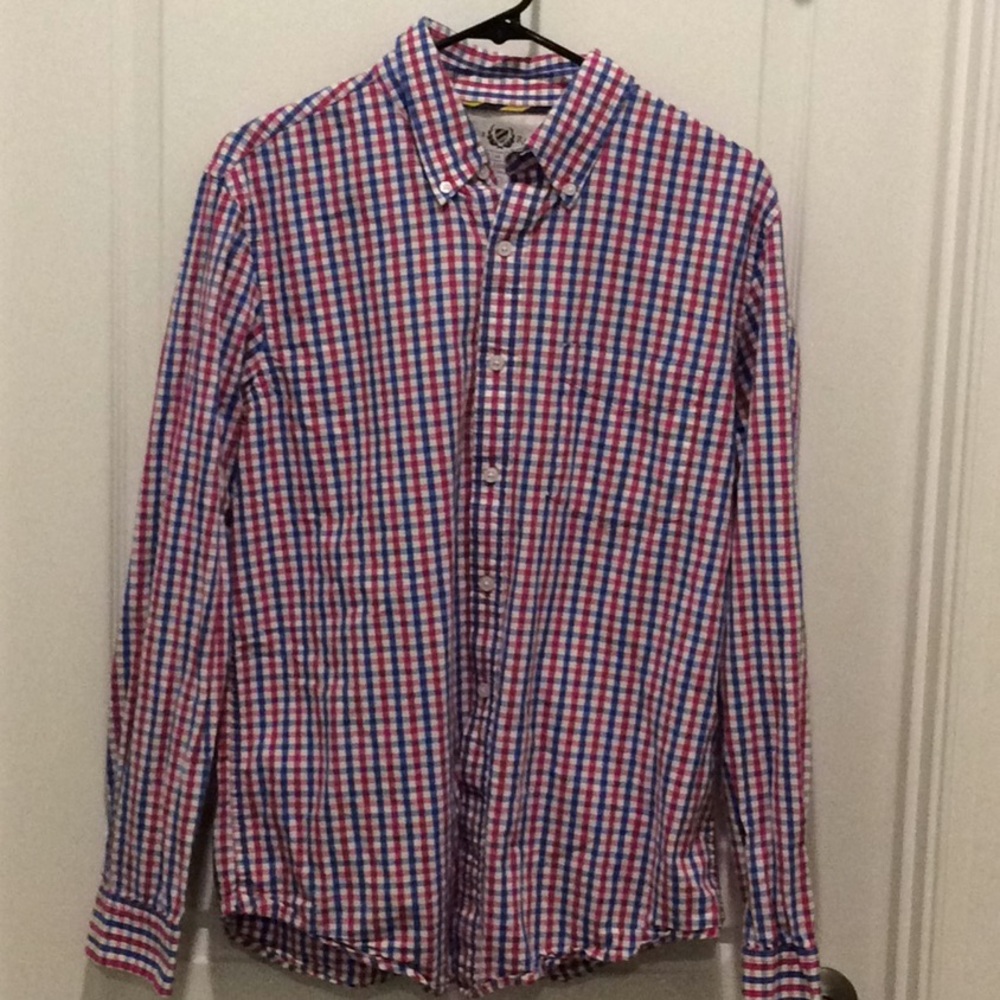 Slim fit button down shirt